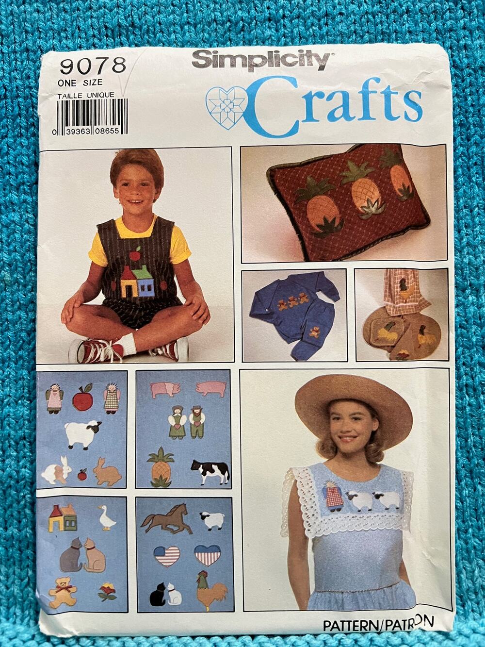 Simplicity 9078 country applique pattern farm animals cat house pineapple